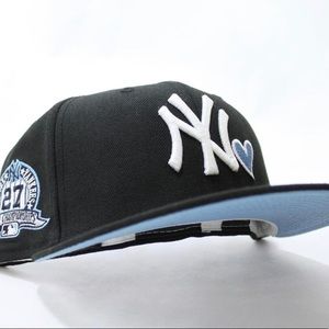 New Black Yankees Heart Icy Blue UV Hat Size 7 1/8